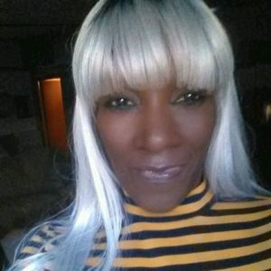 Meet your Posher, Traci